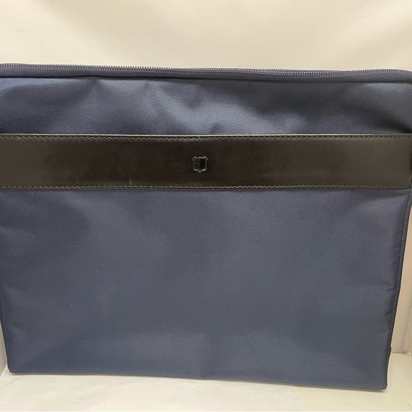 Jos. A Bank 13” Laptop Case Bag Executive Navy Blue Travel Commuter Luggage - Picture 1 of 10